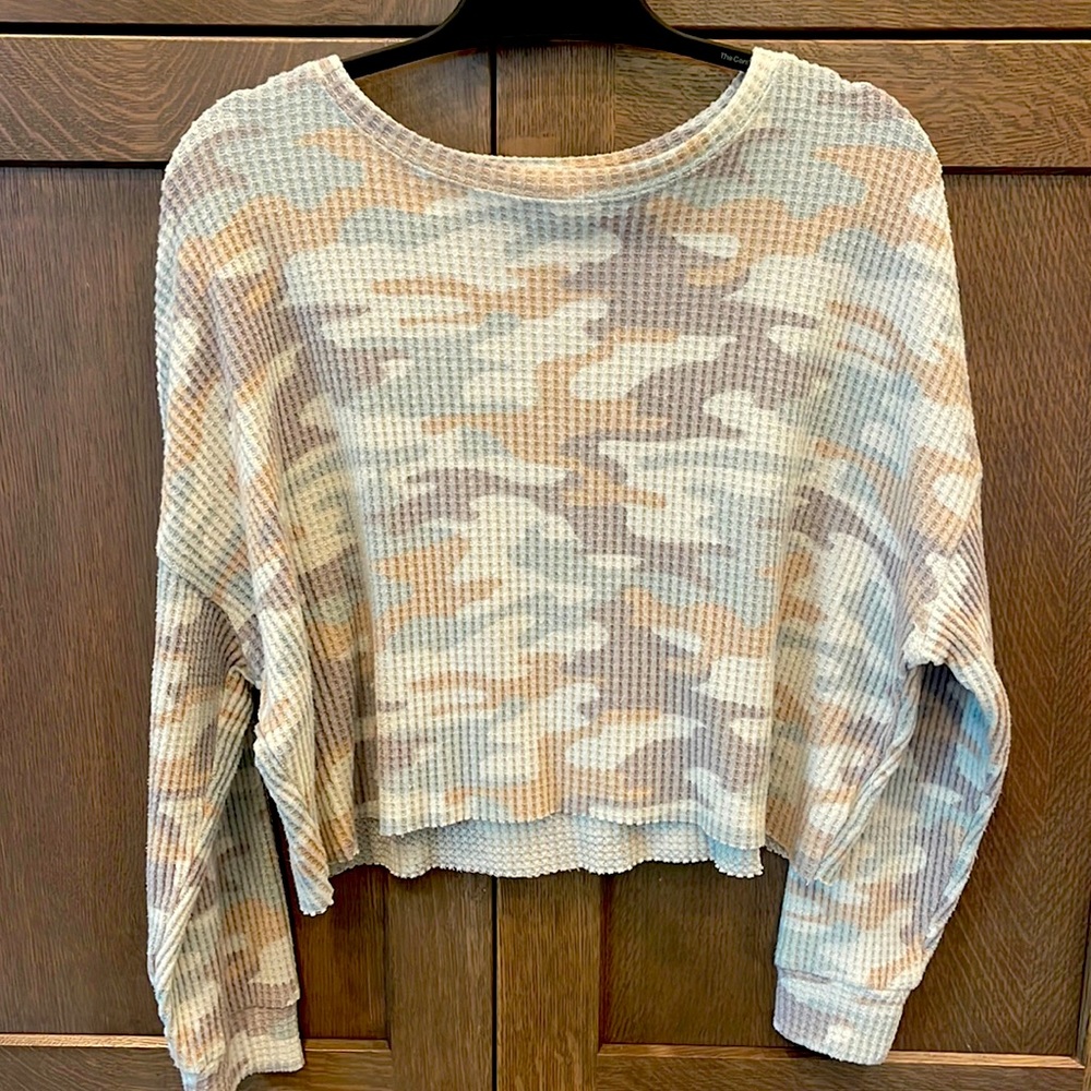 Z supply camouflage crop top